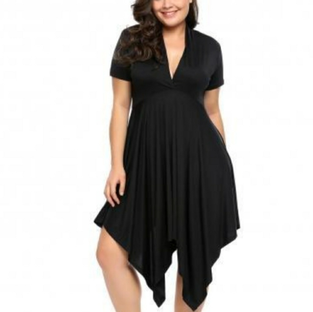 🆕⭐Plus size Black asymmetrical dress⭐